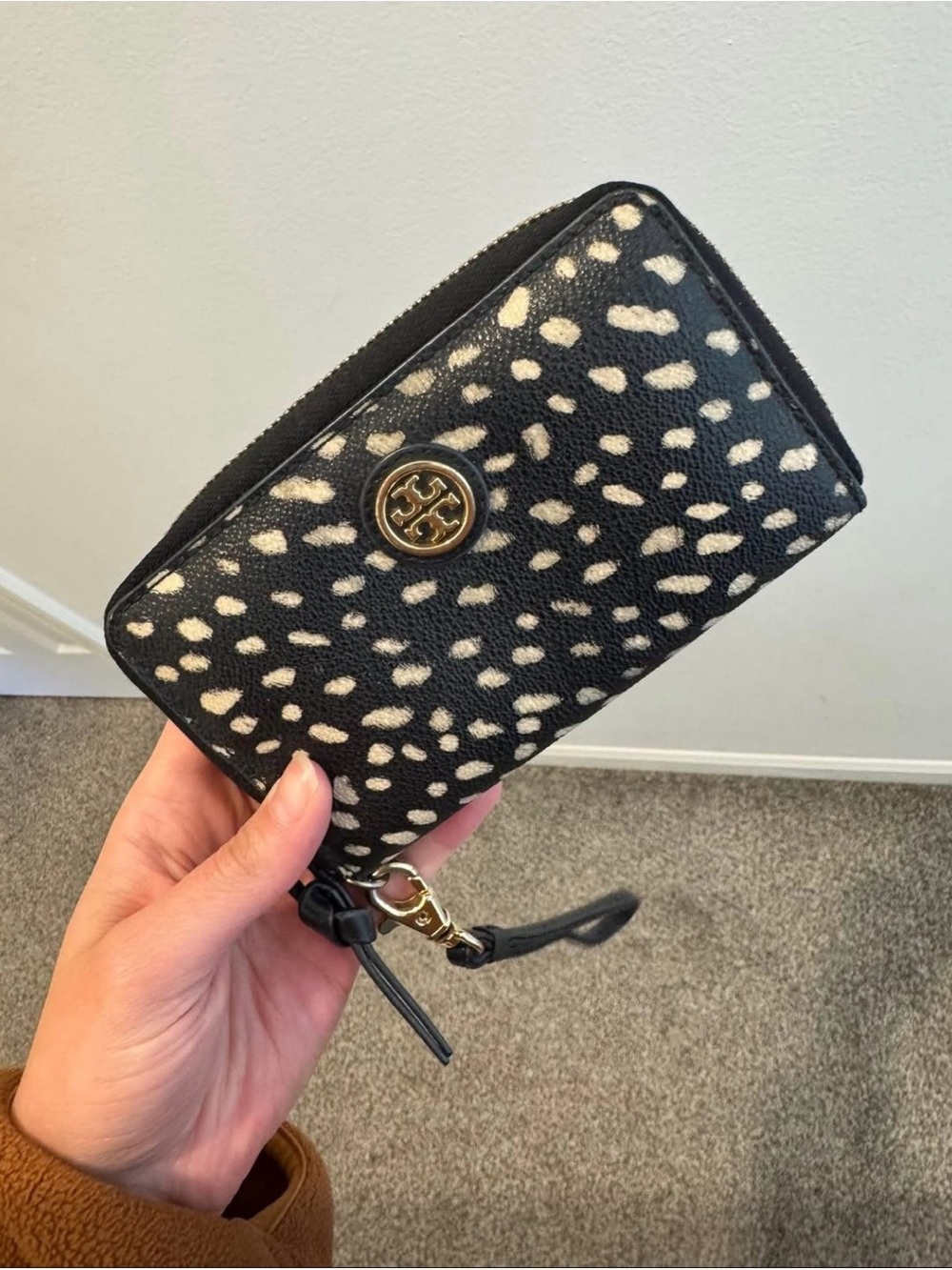 Tory Burch Black and White Spotted Wristlet